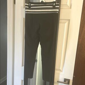 Pink Yoga Victoria’s Secret Black Leggings